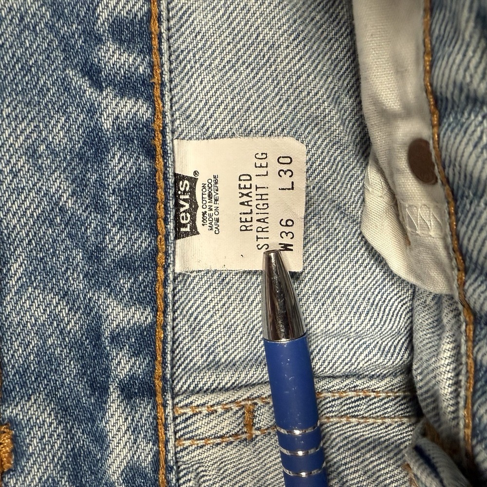 Levis Jeans Mens 36x30 Blue Relaxed Fit Straight Leg Vintage Flaws - Picture 8 of 16